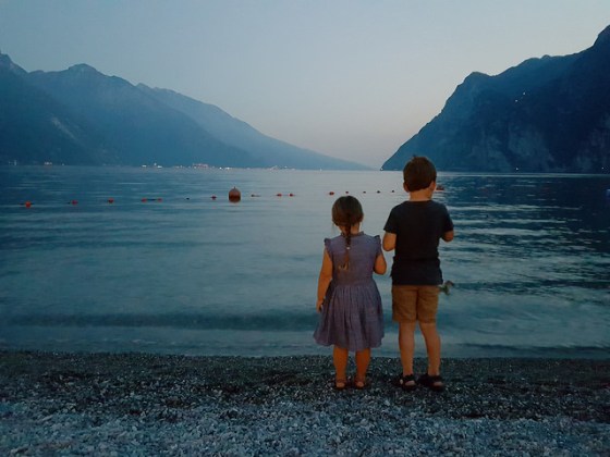 28628501824_ae3d8d2938_z